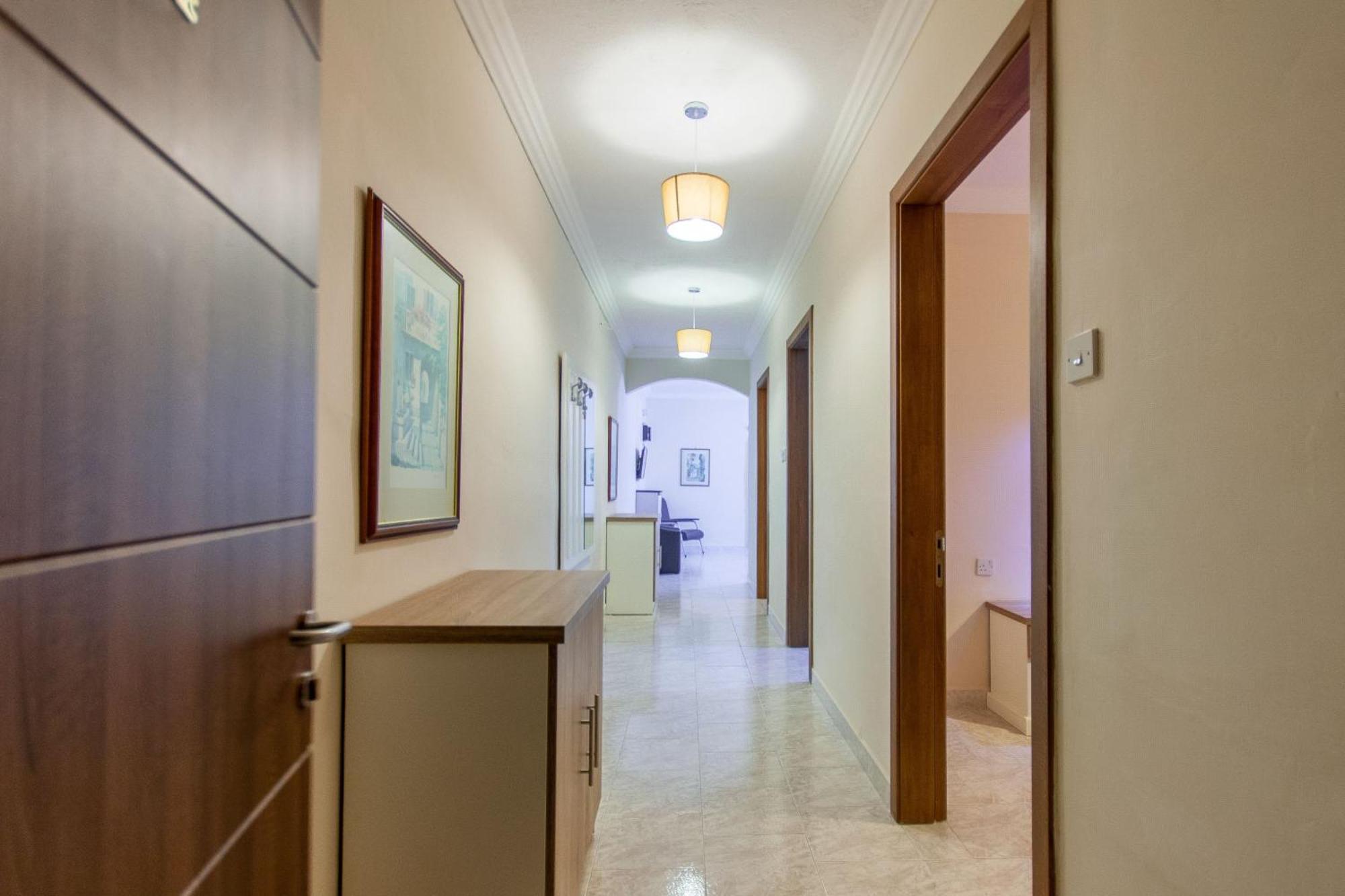 Pool & Sea Merill Apartments Mellieha Room photo